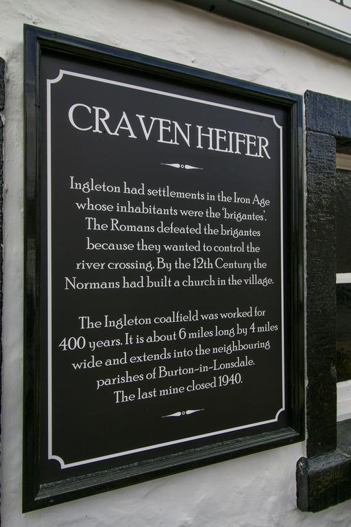 Craven Heifer Hotel Ingleton Kültér fotó